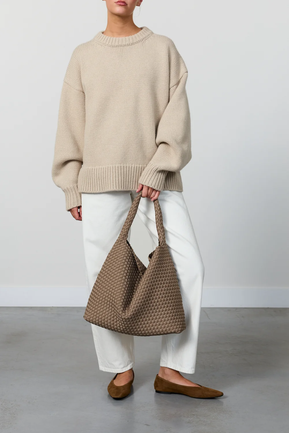 TAUPE_SECRET_LARGE_BUCKET_1