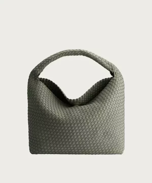 BUCKET_LARGE_FRONTBAG_63333bf2-3d4c-4eab-979d-52aa89a0cdcc